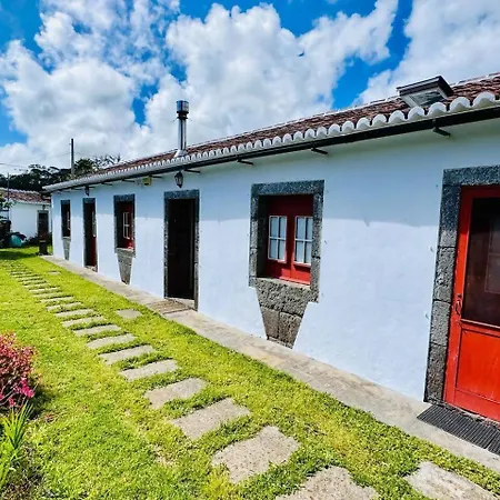 Quinta Estrelinhas By Pontanegraazores * Angra do Heroísmo